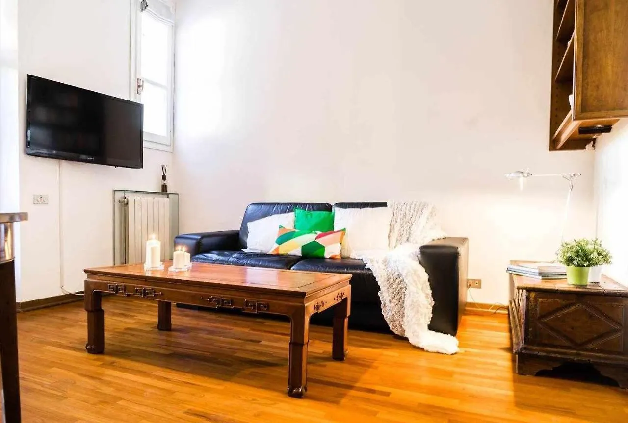Ma08A Beautiful Flat With Terrace In Pta Nuova Apartman Milánó